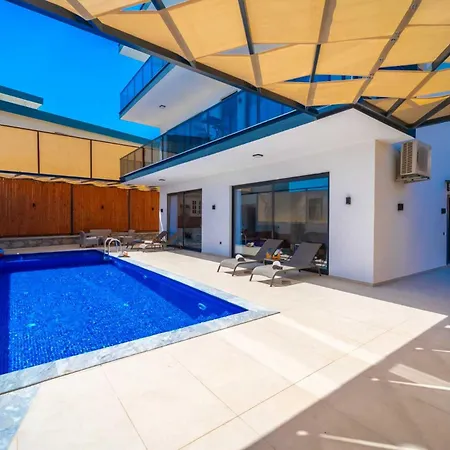 Hilton Villa