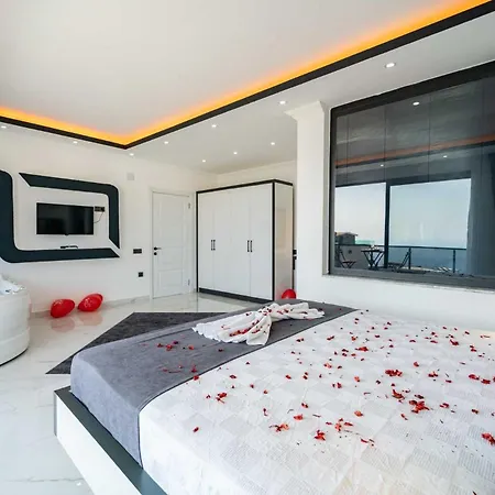 Hilton * Kaş